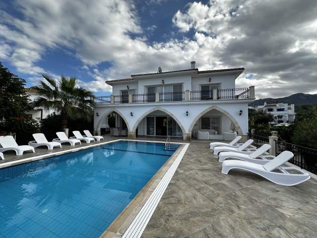 5+1 Villa in Esentepe, Girne